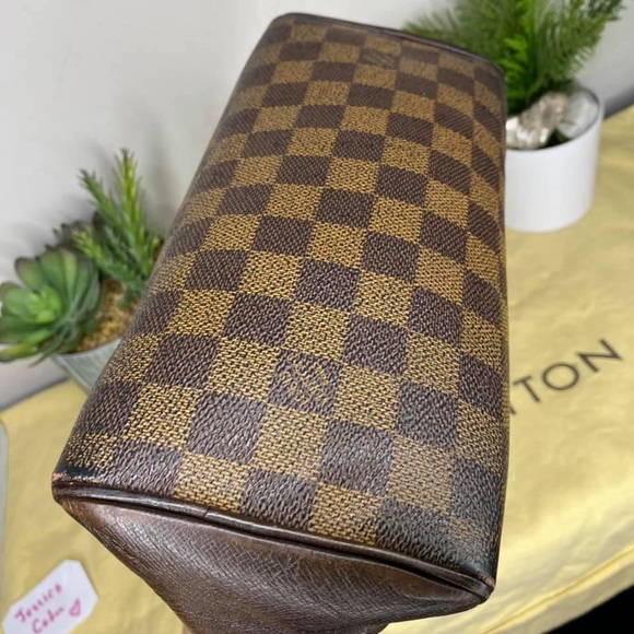 Authentic Louis Vuitton  Damier Ebene Brera bag - Picture 10 of 16